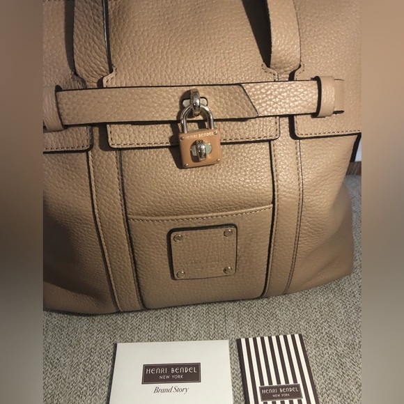Henri Bendel Jetsetter Mini Convertible Leather Backpack - Picture 4 of 10